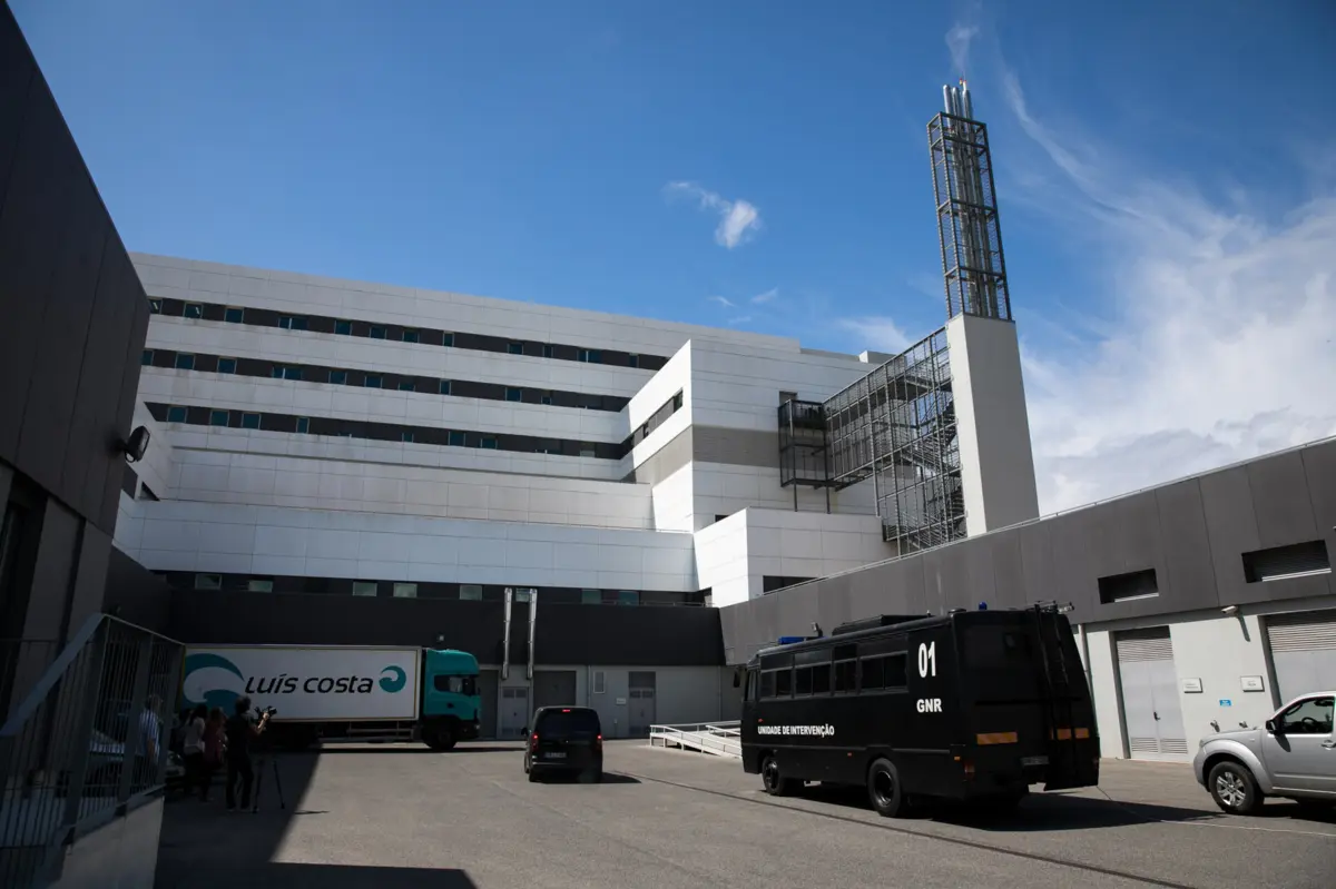 A mulher com cerca de 30 anos foi assistida no Hospital de Cascais