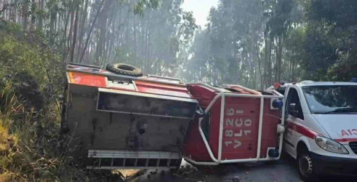 Bombeiros escaparam ilesos