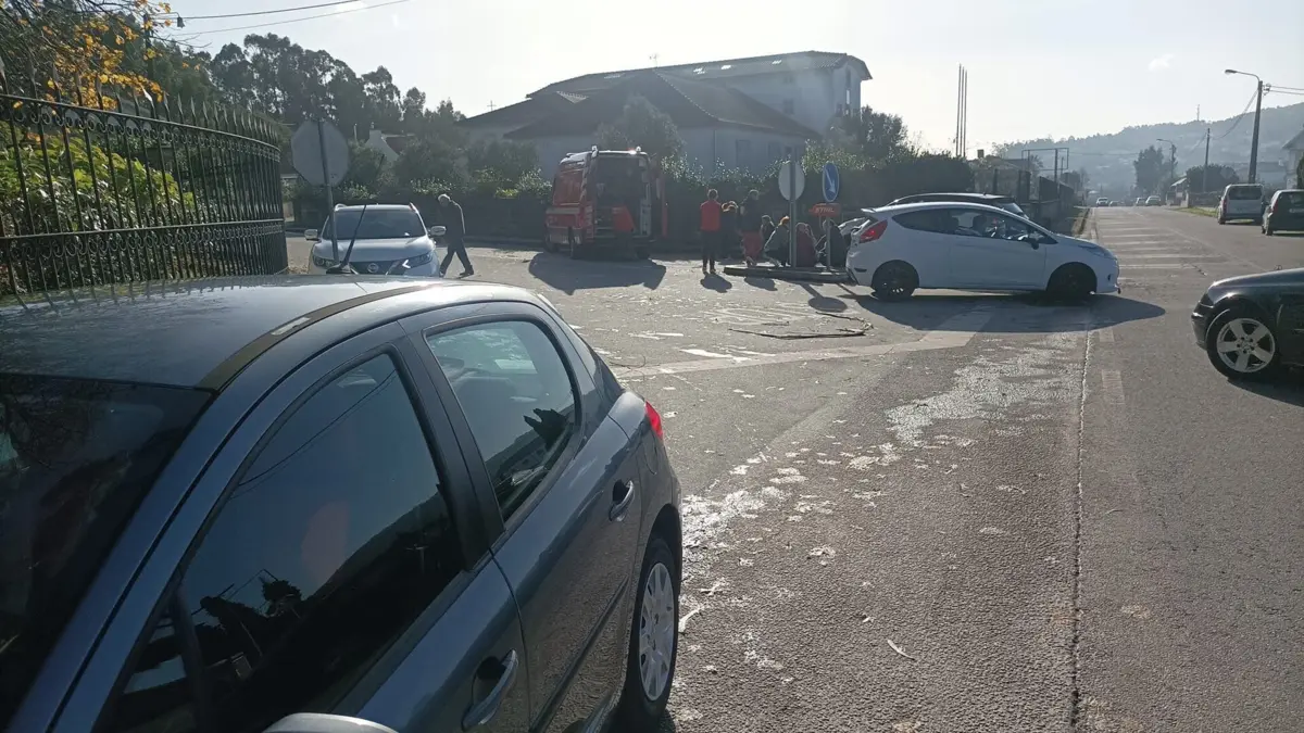 Vítima foi transportada para o hospital de Braga com ferimentos graves