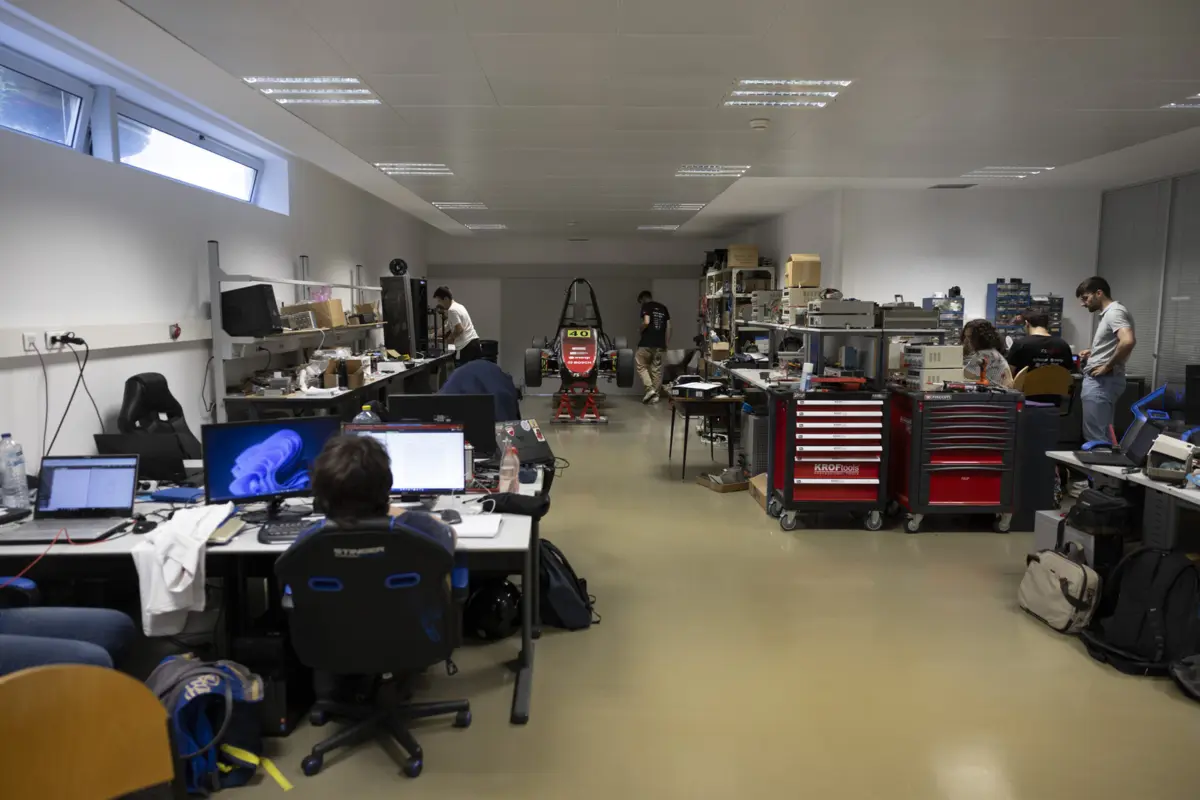 Alunos das Ciências e Tecnologias são os que mais ponderam sair do país para trabalhar