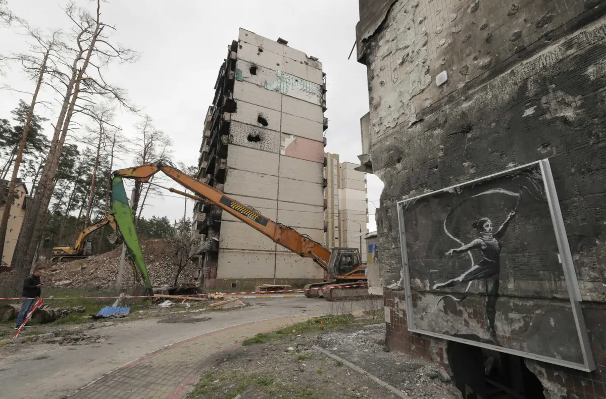 Mural do artista Banksy, em Kiev