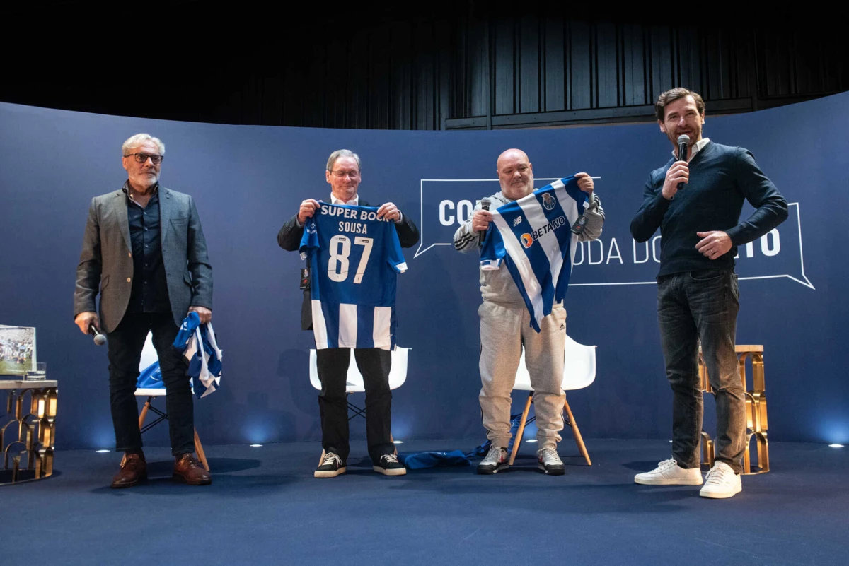 “Conversas à moda do Porto” na sede de campanha, de André Villas-Boas