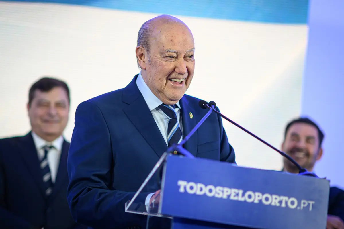 "Há caras novas e há continuidade", diz Pinto da Costa