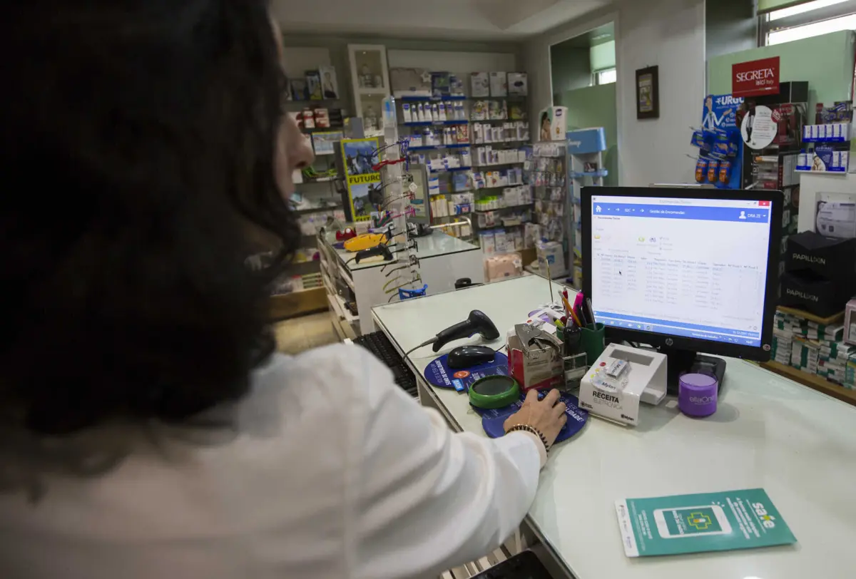 Farmácias comunitárias vão dispensar os medicamentos dos hospitais
