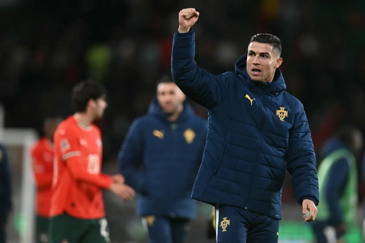 Personagem de Cristiano Ronaldo usa as cores da seleção portuguesa no jogo