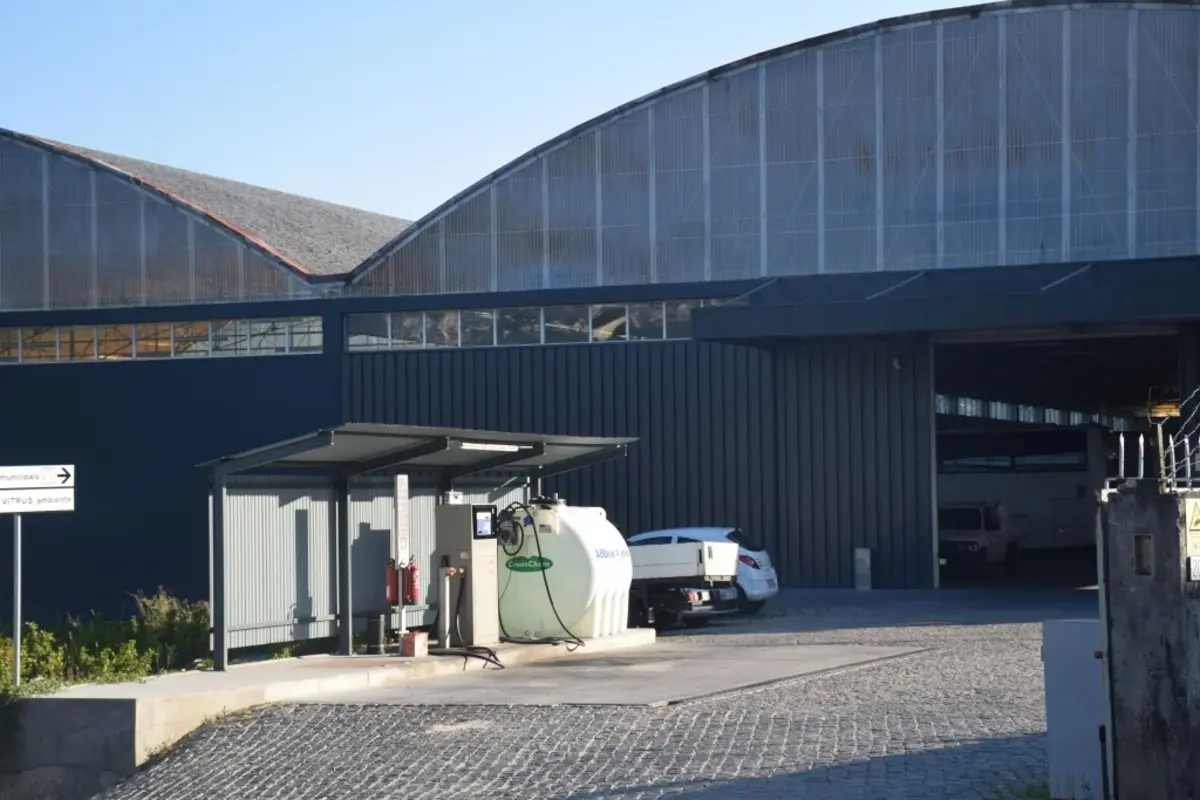 Cobertura de amianto era uma preocupação para os trabalhadores na antigas oficinas