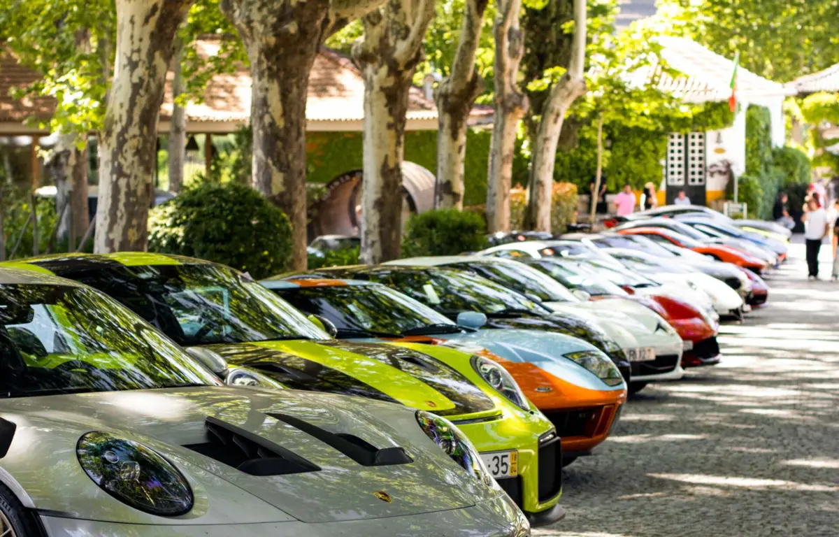 Concentração de supercarros é na Avenida Carvalho Araújo