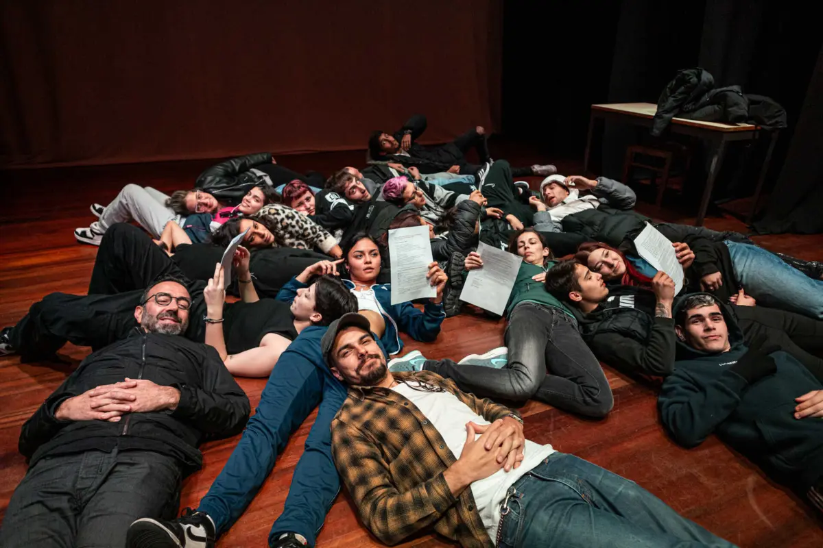 Ensaio da peça "As crianças que já fui (Manifesto da Felicidade)"