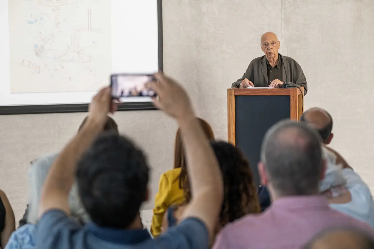 Arquiteto Alexandre Alves Costa é o comissário das comemorações