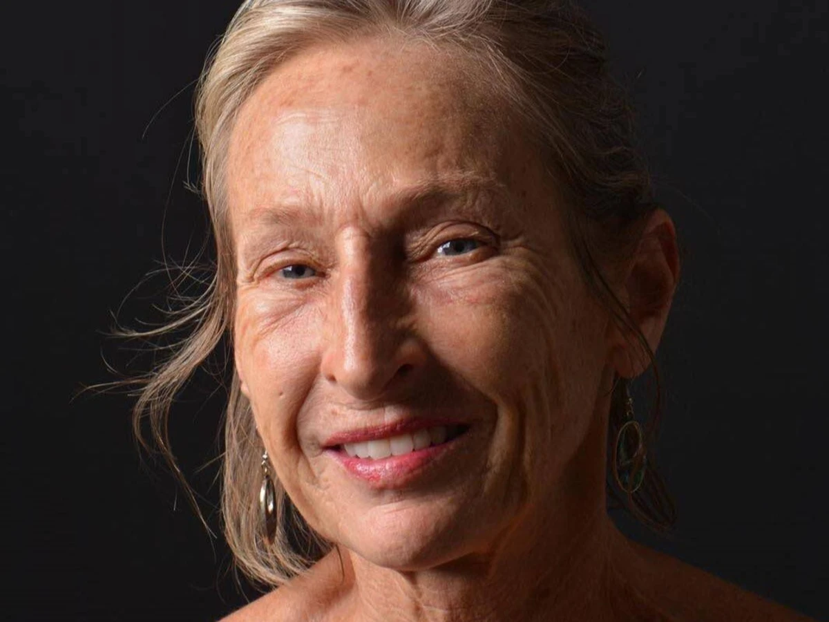 Autorização de residência venceu em janeiro, mas apesar dos esforços para renovar o documento, ainda não o conseguiu fazer