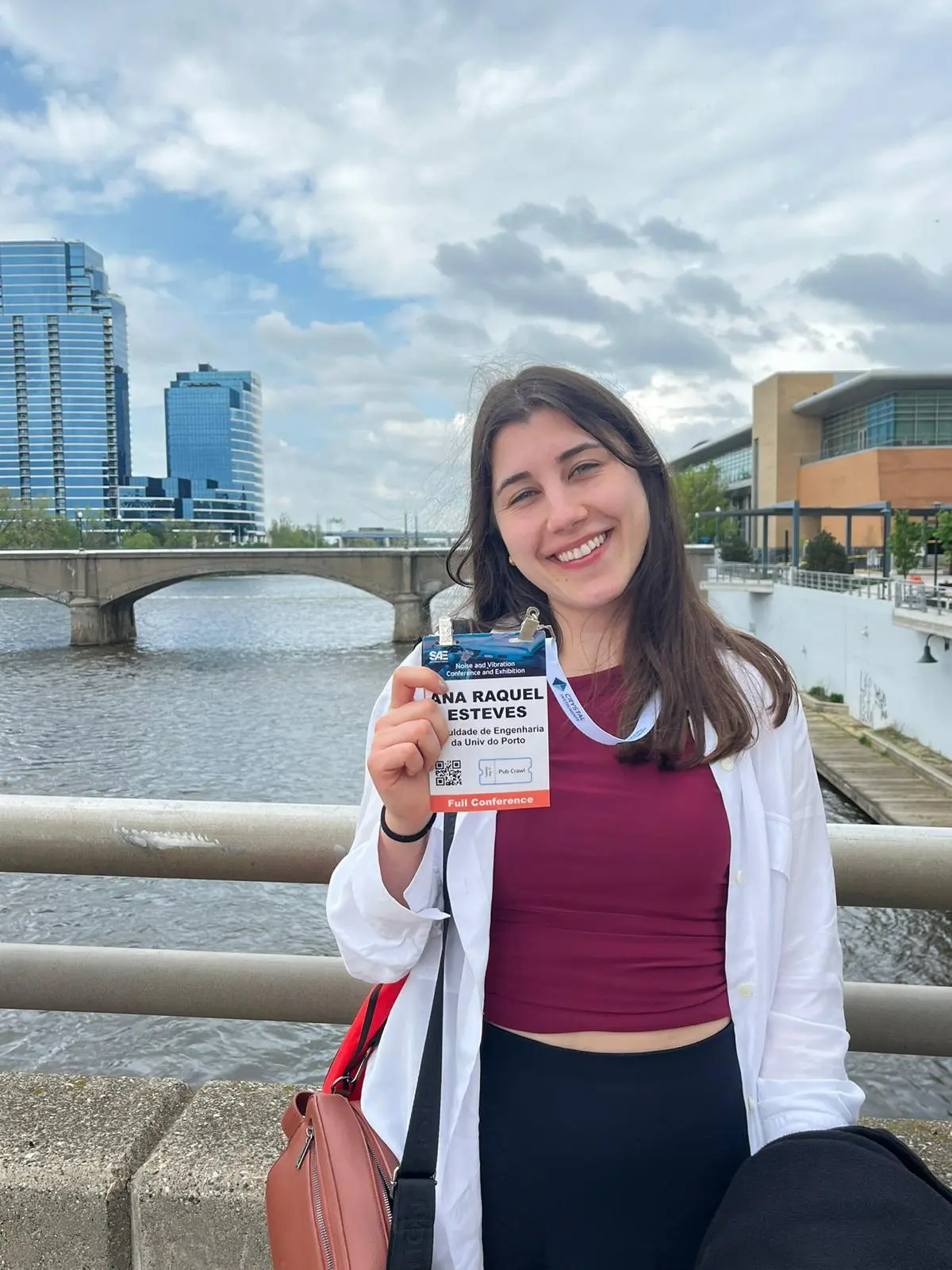 Raquel Esteves propõe efeitos sonoros dos carros elétricos adaptados ao local onde circulam para melhorar a segurança.