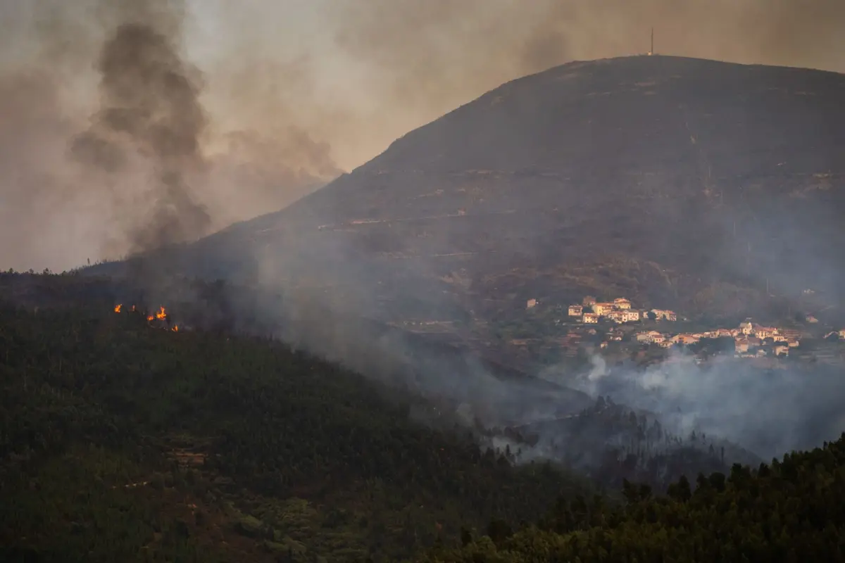 Este fogo veio da zona de Xinzo de Limia, em Espanha