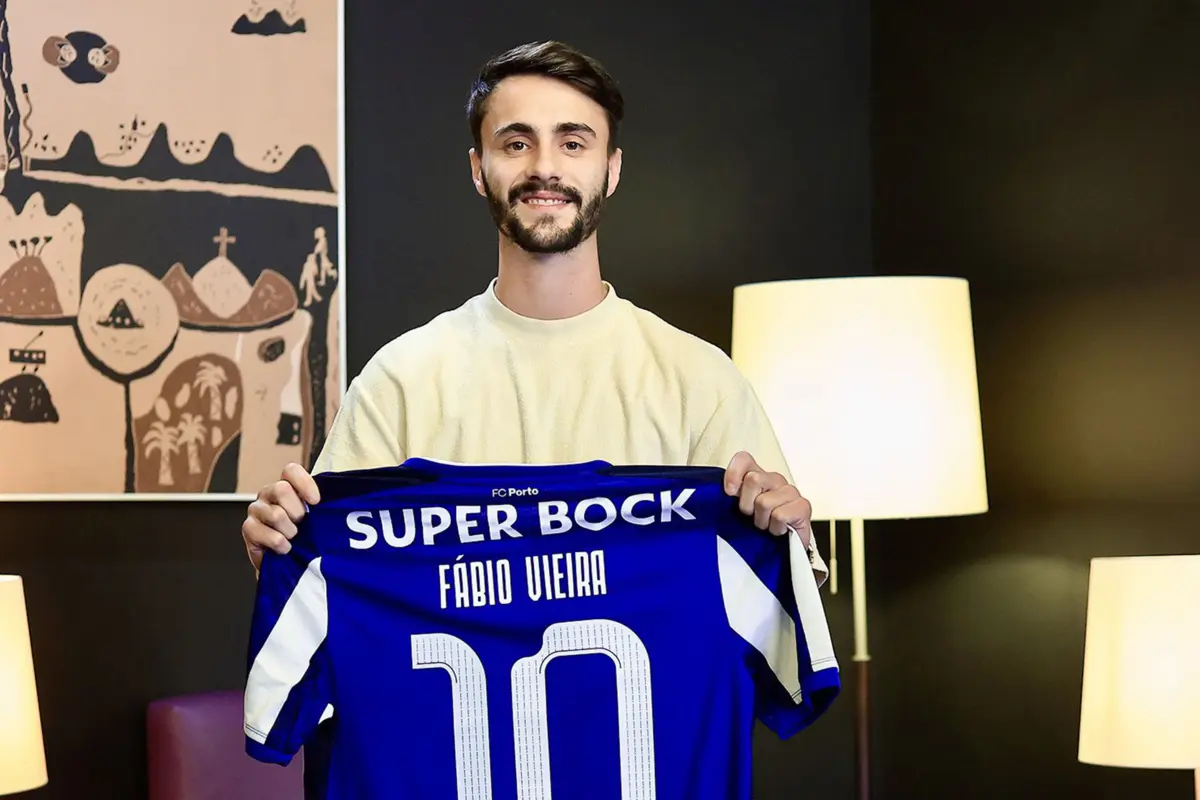 Fábio Vieira vai vestir a camisola 10