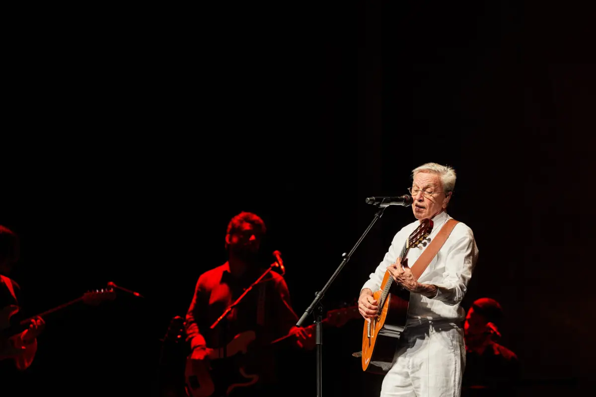 Emoção marcou o segundo e derradeiro concerto do músico baiano no Porto