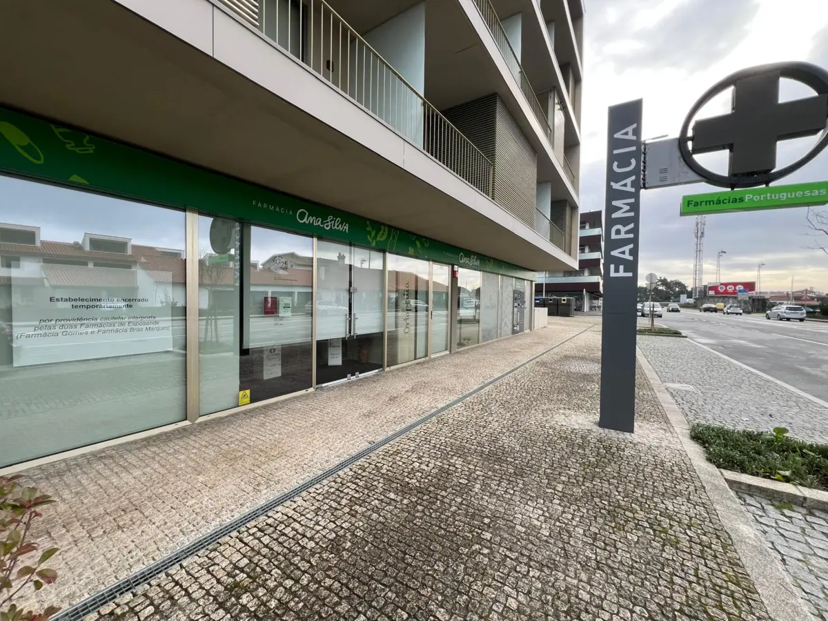 Conflito entre farmácias arrasta-se desde 2021