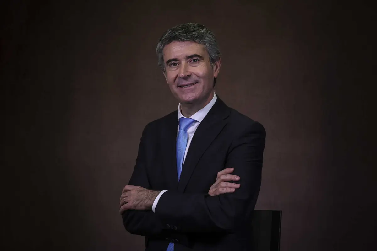 José Luís Carneiro, candidato a secretário-geral do PS