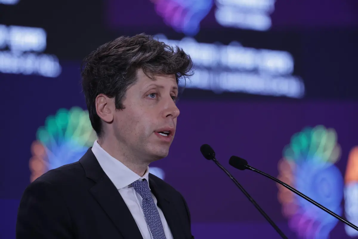 Sam Altman, CEO da OpenAI, explicou que o contrato inclui salvaguardas rigorosas