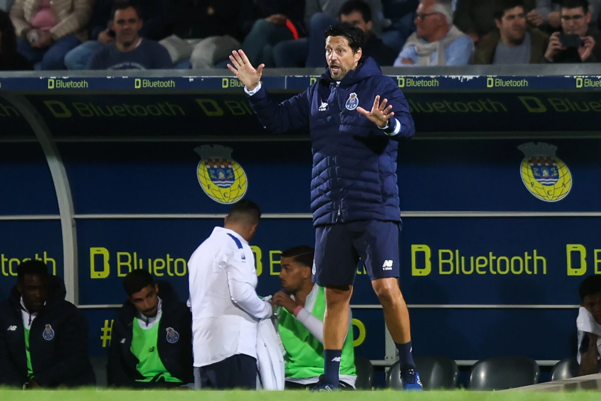 Vítor Bruno sucede a Sérgio Conceição