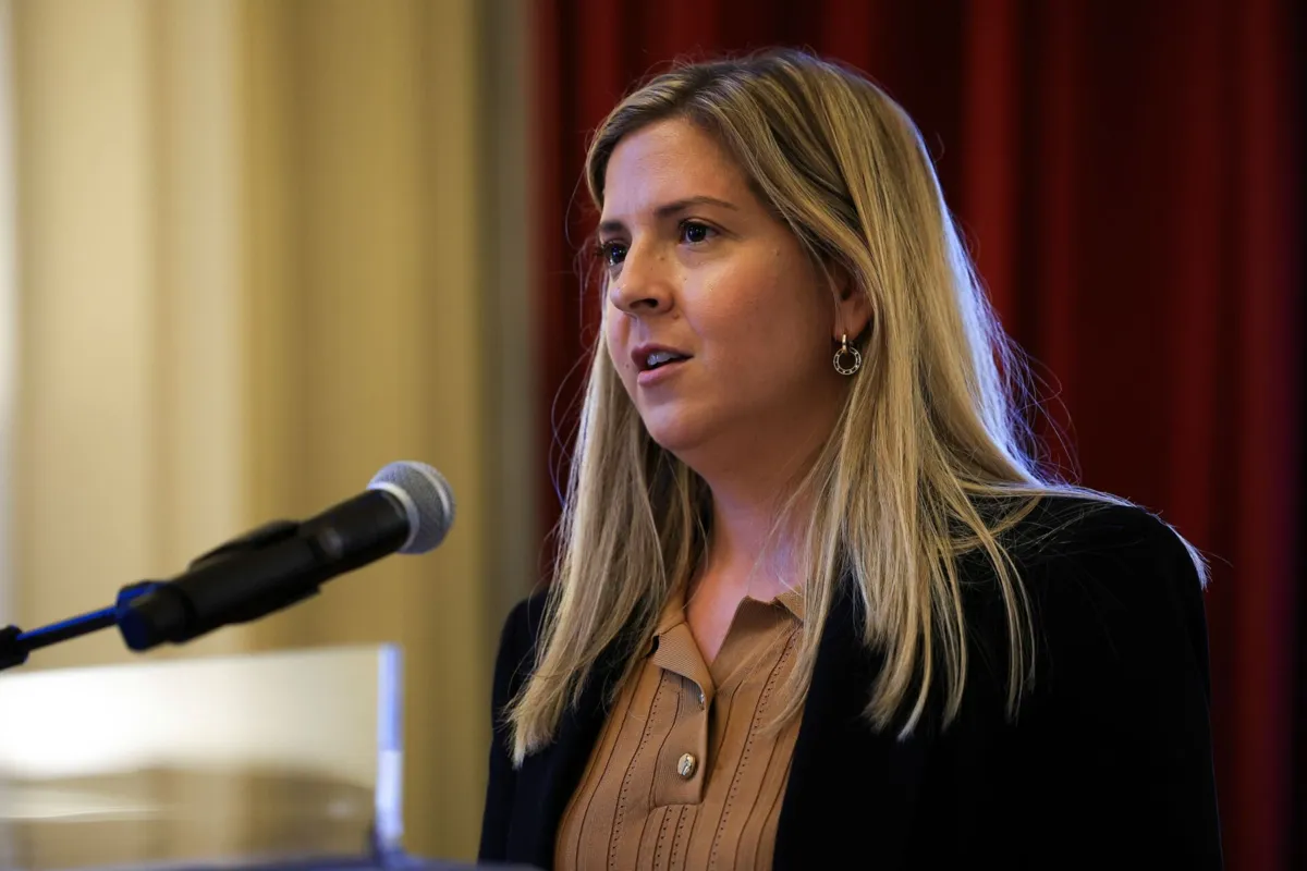 Margarida Balseiro Lopes, ministra da Cultura, Juventude e Desporto