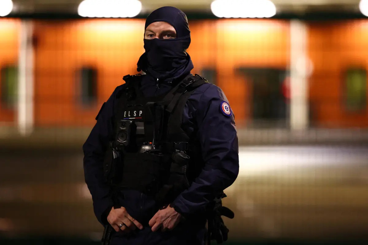 A fuga da prisão ocorre 10 dias após outra fuga na cidade de Rennes