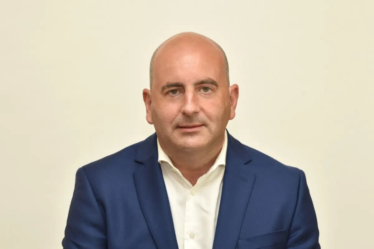 Líder do PSD/Gaia, Rui Rocha Pereira, diz que o presidente da Câmara não tem condições para continuar à frente do cargo