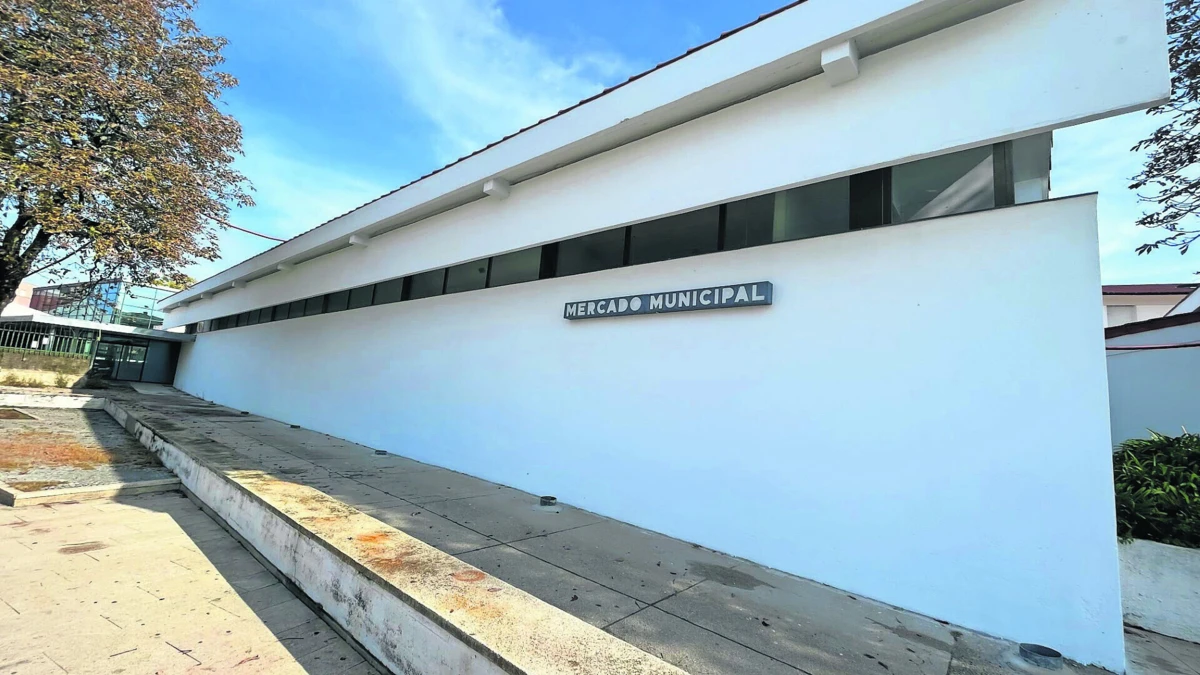 "Deficiências técnicas" do projeto inicial obrigaram a novs intervenções