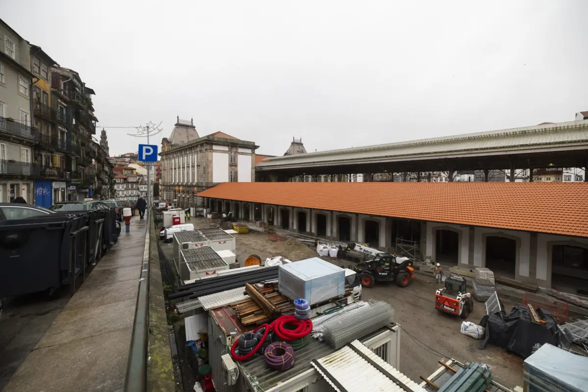 A data de abertura do mercado, inicialmente prevista para 2023, foi adiada