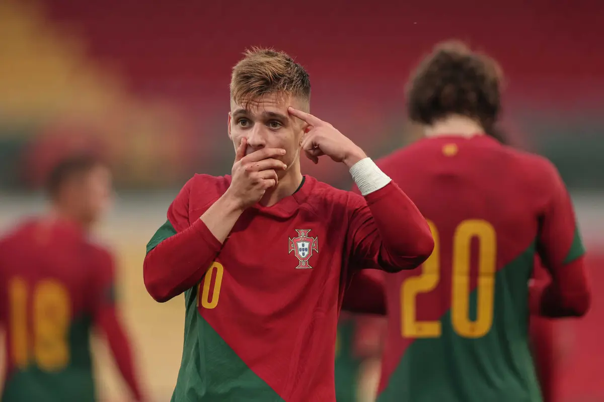 Portugal goleou por 6-1