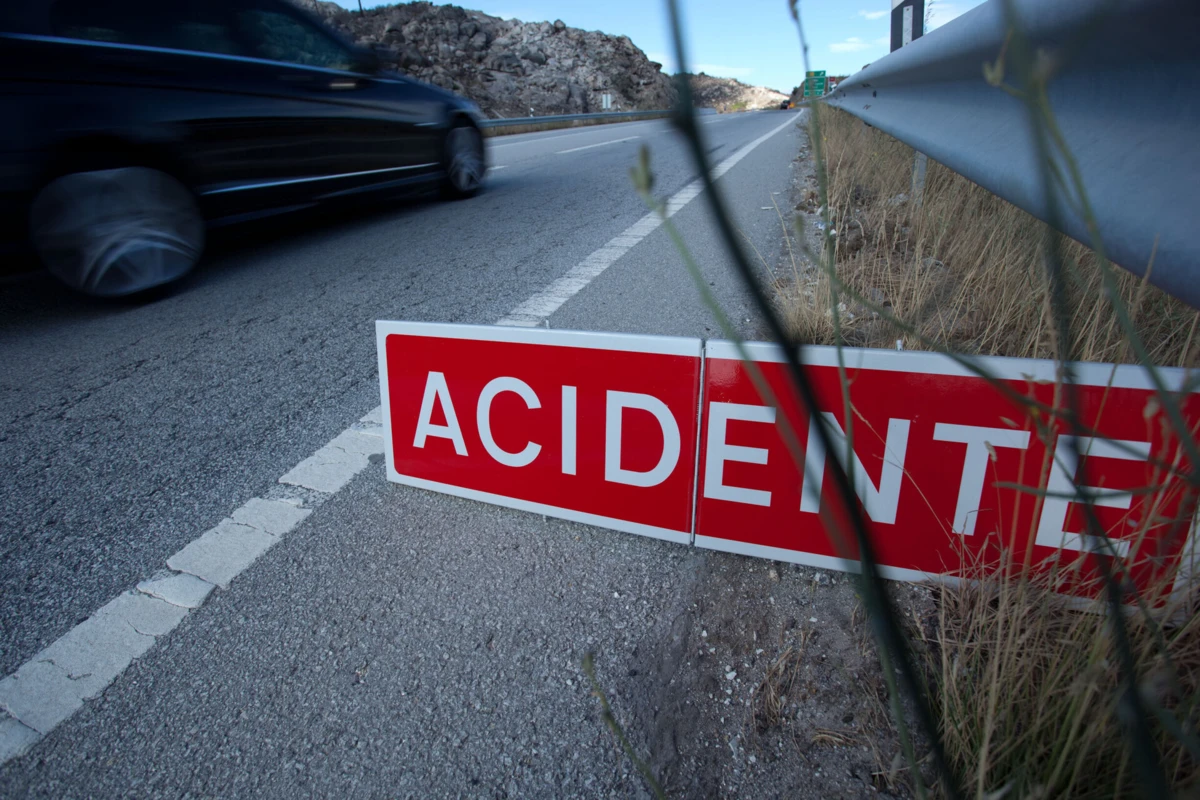 Imagem de contexto do artigo Dois mortos em colisão entre carro e camião no IC8 junto à Sertã