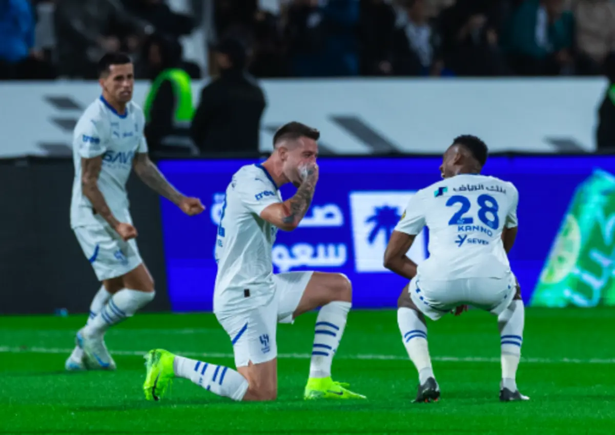 Milinkovic-Savic festeja um dos golos do Al Hilal