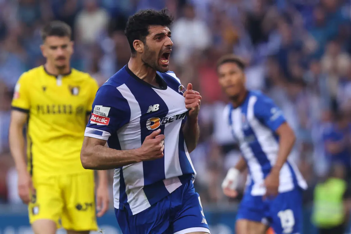 Imagem de contexto do artigo Taremi oficializado pelo Inter Milão após deixar F. C. Porto em fim de contrato