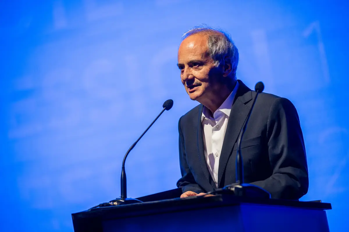 Autarca diz que a câmara pode endividar-se