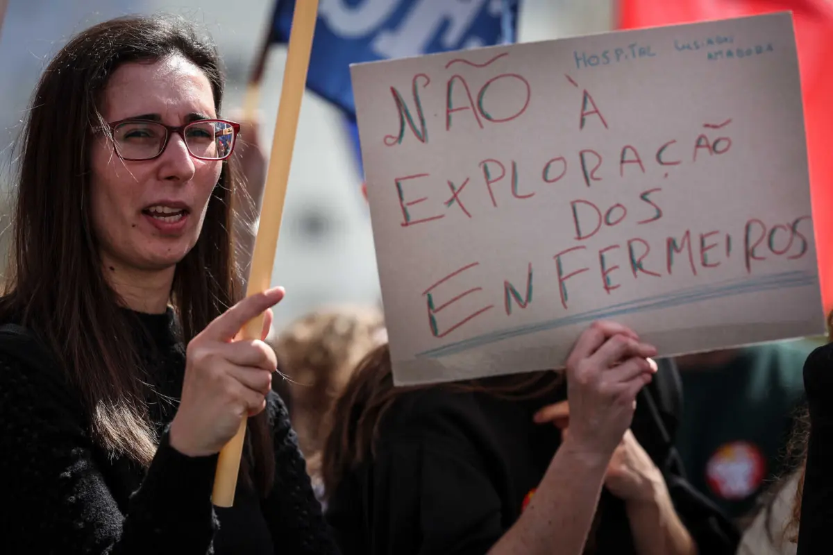 Enfermeiros dizem que Serviço Nacional de Saúde "está no limite" e exigem medidas