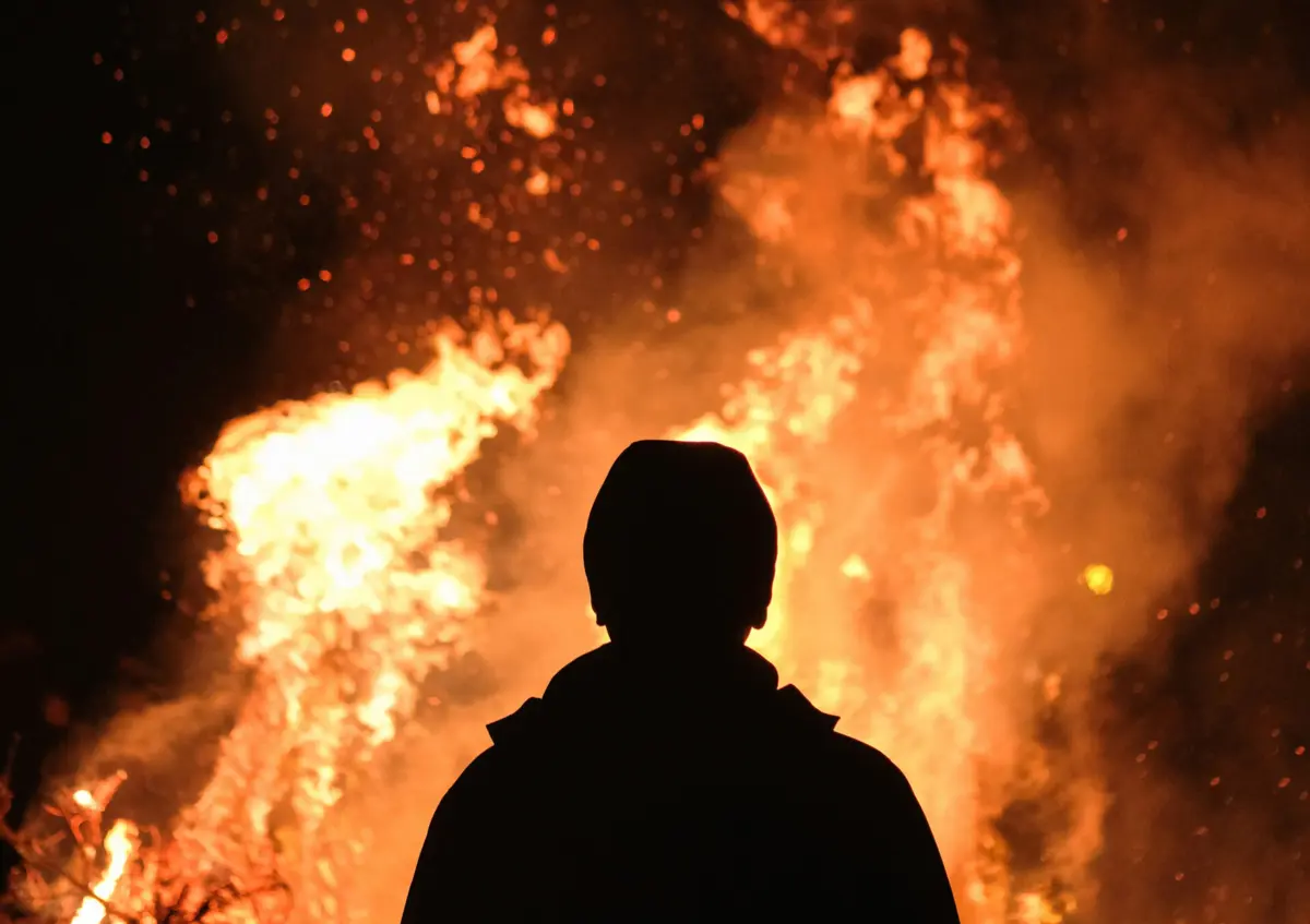 As causas do incêndio estão a ser investigadas