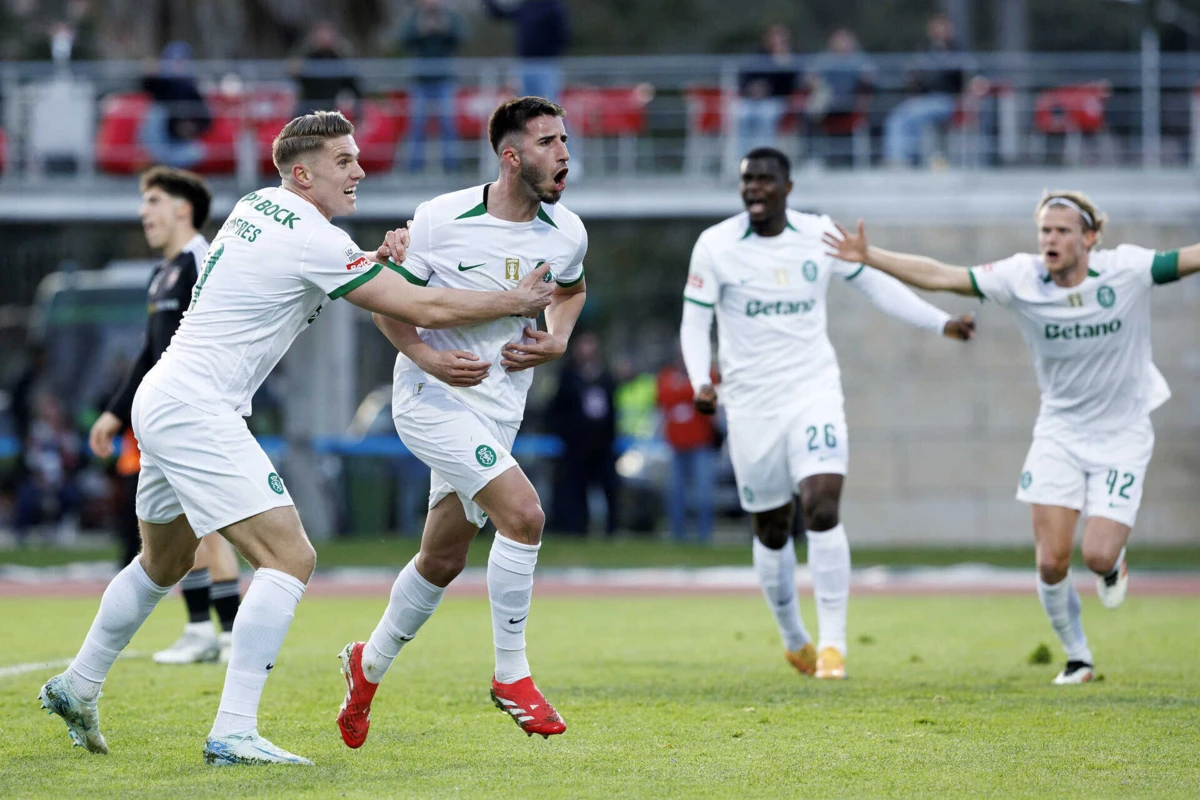 Gonçalo Inácio abriu o marcador, após assistência de Quenda, logo aos 12 minutos. Gyokeres bisou depois