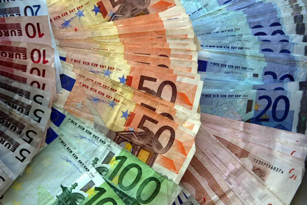 Imagem de contexto do artigo Apreendidos mais de 300 mil euros em notas falsas no ano passado. Saiba quais são as mais falsificadas