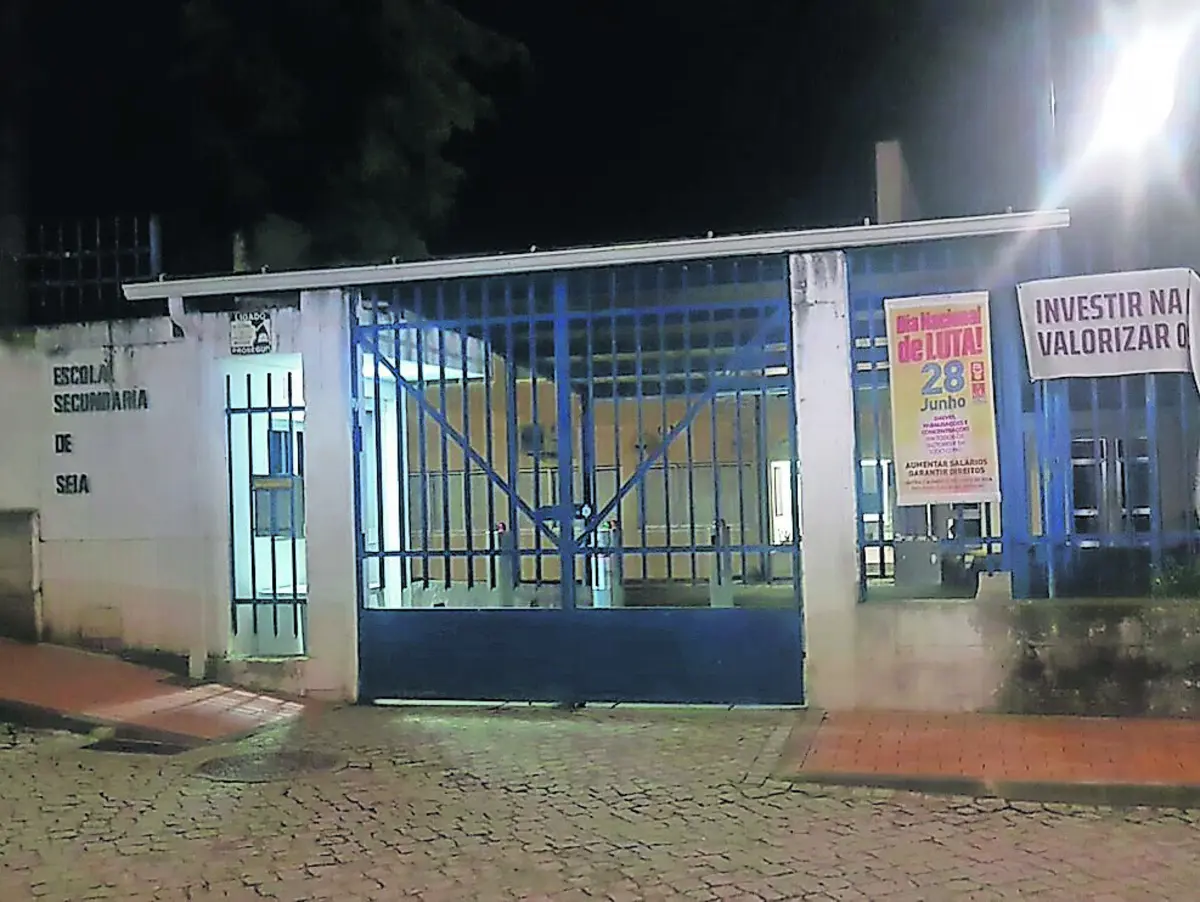 Escola Secundária de Seia está de luto pela morte da aluna do 11.ª ano