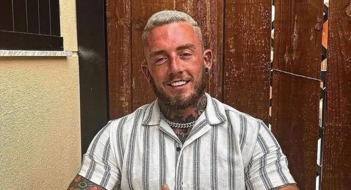 Jonny Smyth aguarda extradição para Espanha onde era procurado por homicídio