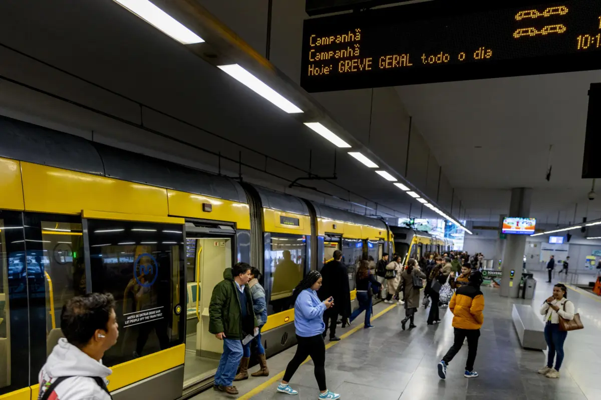 Passageiros vão poder usar Cartão do Cidadão para aceder aos transportes em 2027