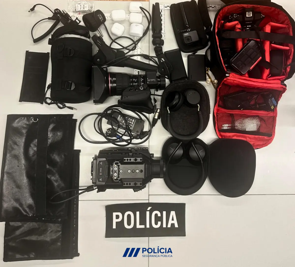 PSP apreendeu muito material que foi furtado pelo ladrão de conferências