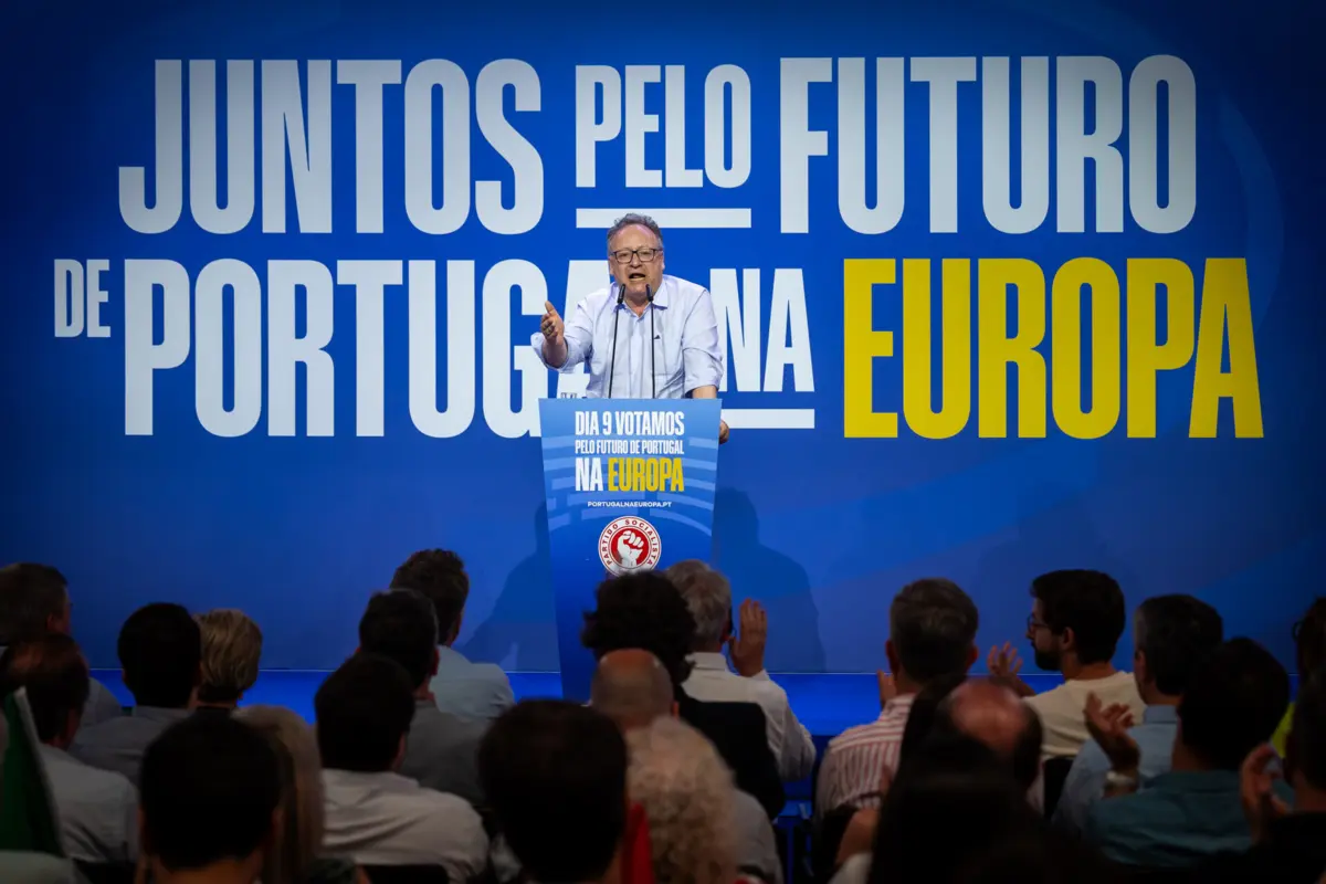 Imagem de contexto do artigo Assis acusa governo de querer causar crise política a curto prazo