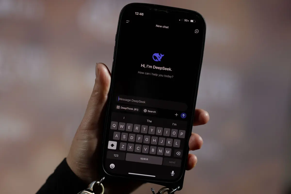 Imagem de contexto do artigo Ciberataques contra plataforma chinesa DeepSeek têm origem nos EUA