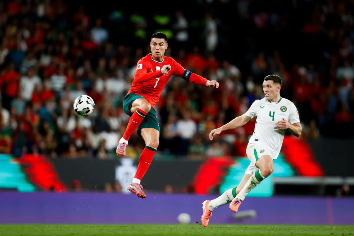 Se vencer hoje a Hungria e, ao mesmo tempo, a Arménia não ganhar fora à República da Irlanda, a equipa orientada por Roberto Martínez assegura de imediato o primeiro lugar no Grupo F