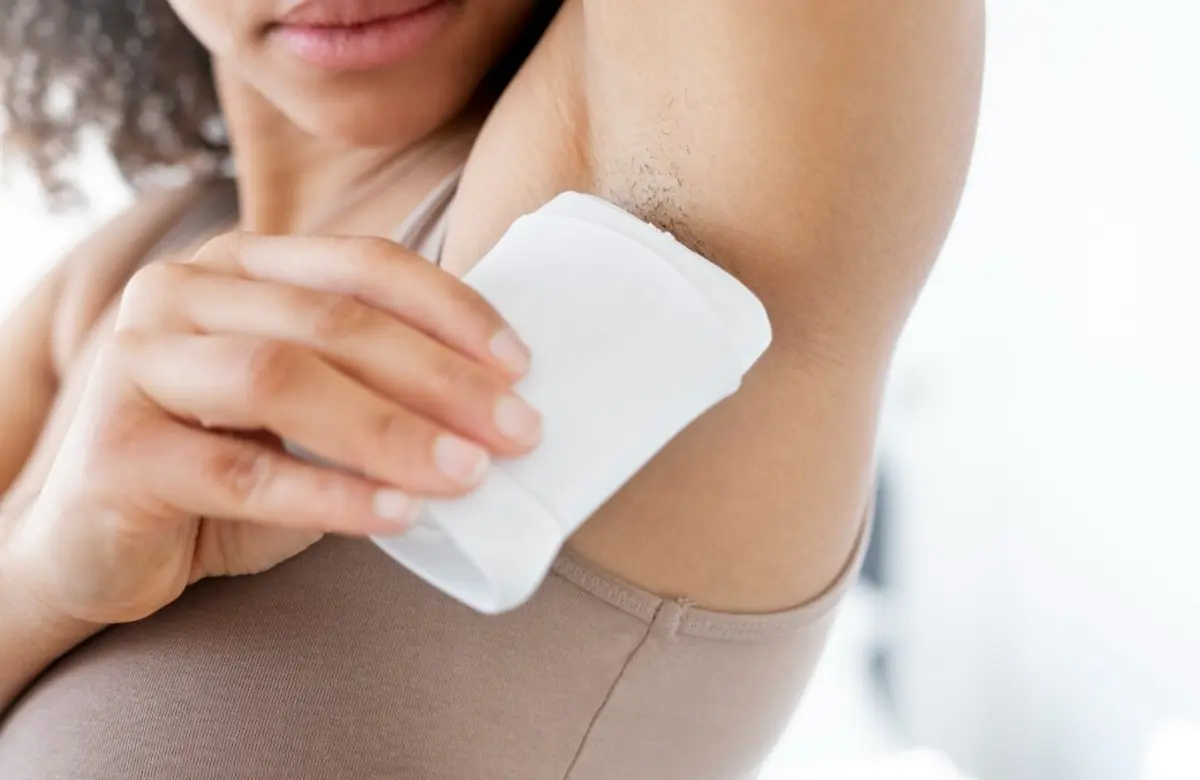 Imagem de contexto do artigo Dermatologista revela a partir de que idade é que as crianças podem usar desodorizante