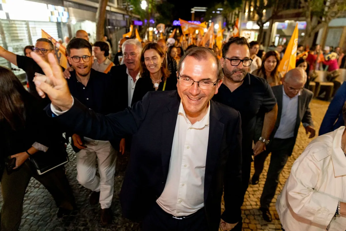 Imagem de contexto do artigo Jorge Ratola atribui vereação a tempo inteiro a três vereadores