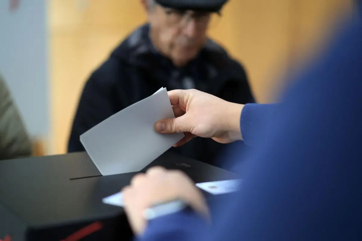 Imagem de contexto do artigo Campanha, financiamento e voto antecipado: como funciona o processo eleitoral até à segunda volta