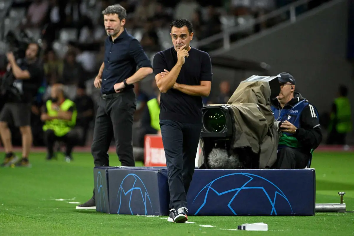 Xavi Hernández durante a goleada ao Antuérpia, na Champions