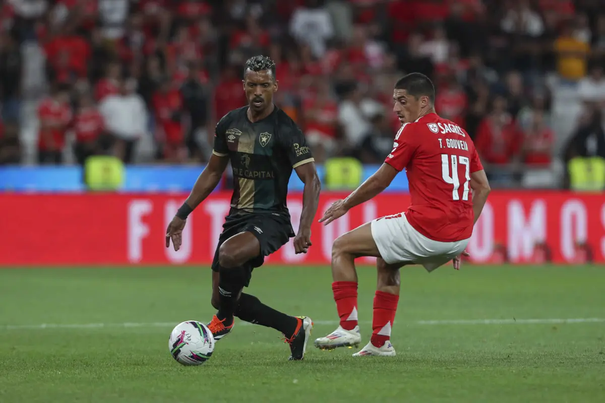 Nani joga atualmente no Estrelda da Amadora