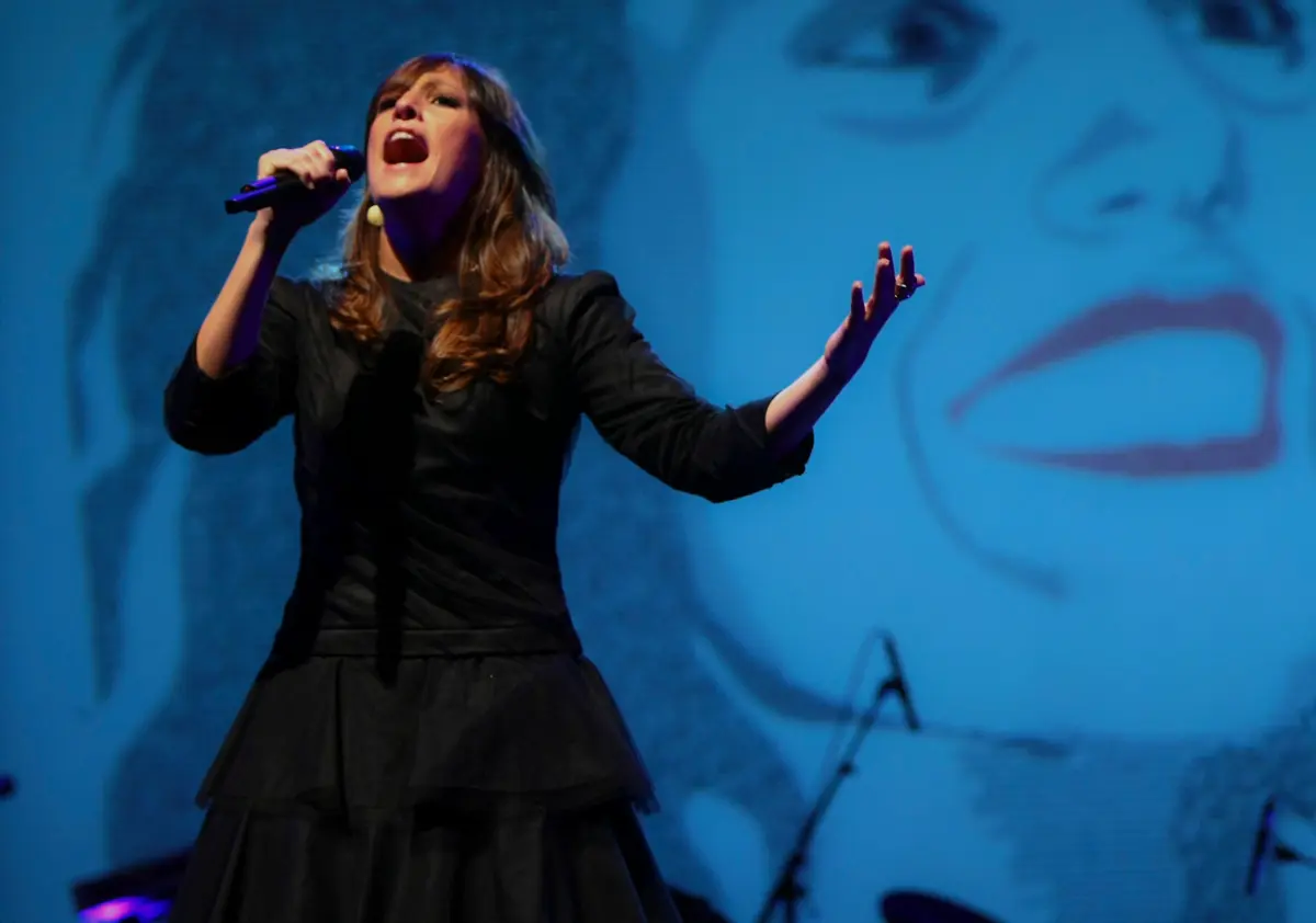 Carminho apresenta-se em Santa Maria da Feira a 6 de janeiro