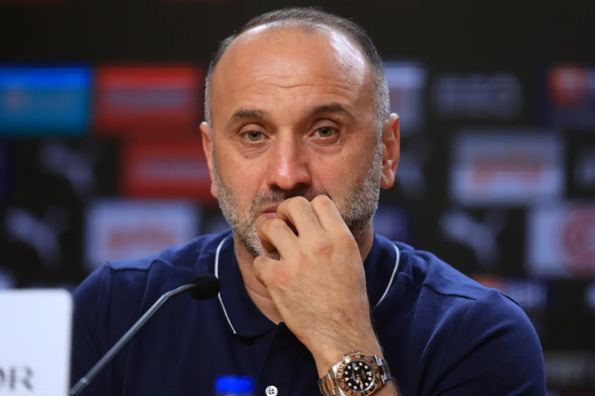 Eghishe Melikyan, selecionador da Arménia